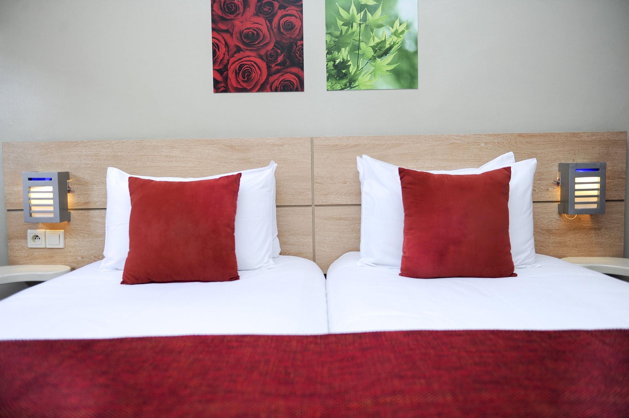 Manzil Hotel Casablanca Bagian luar foto