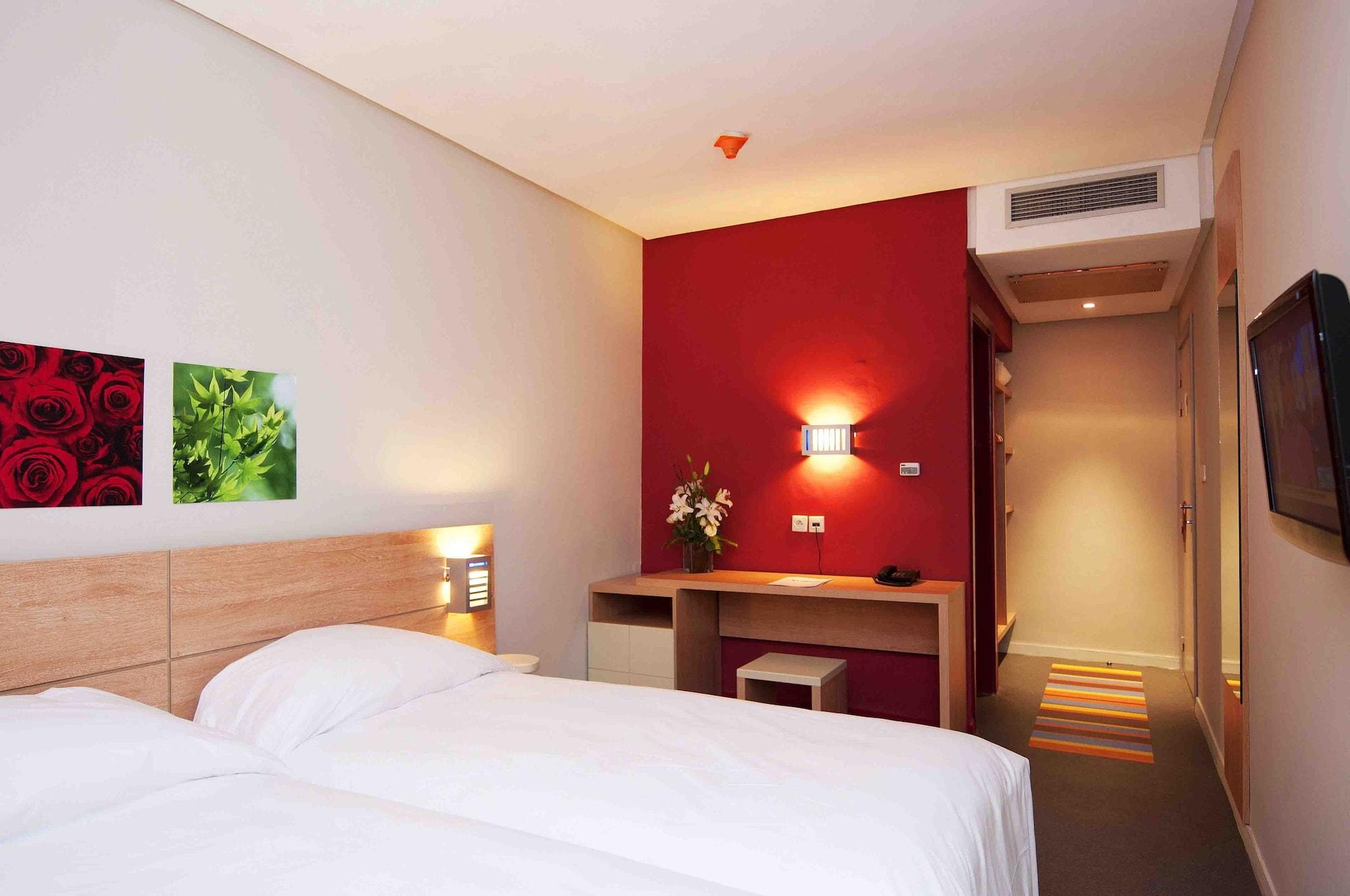Manzil Hotel Casablanca Bagian luar foto