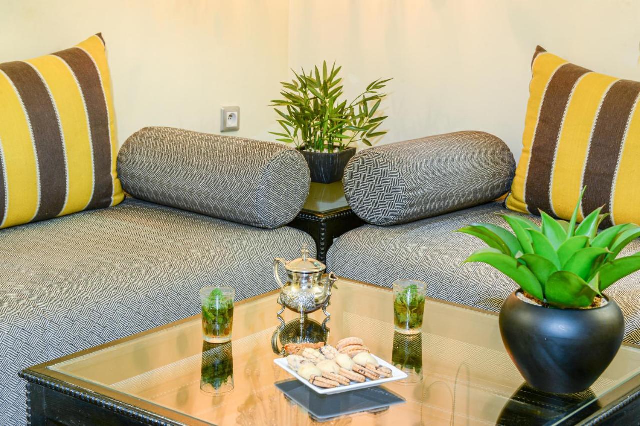 Manzil Hotel Casablanca Bagian luar foto