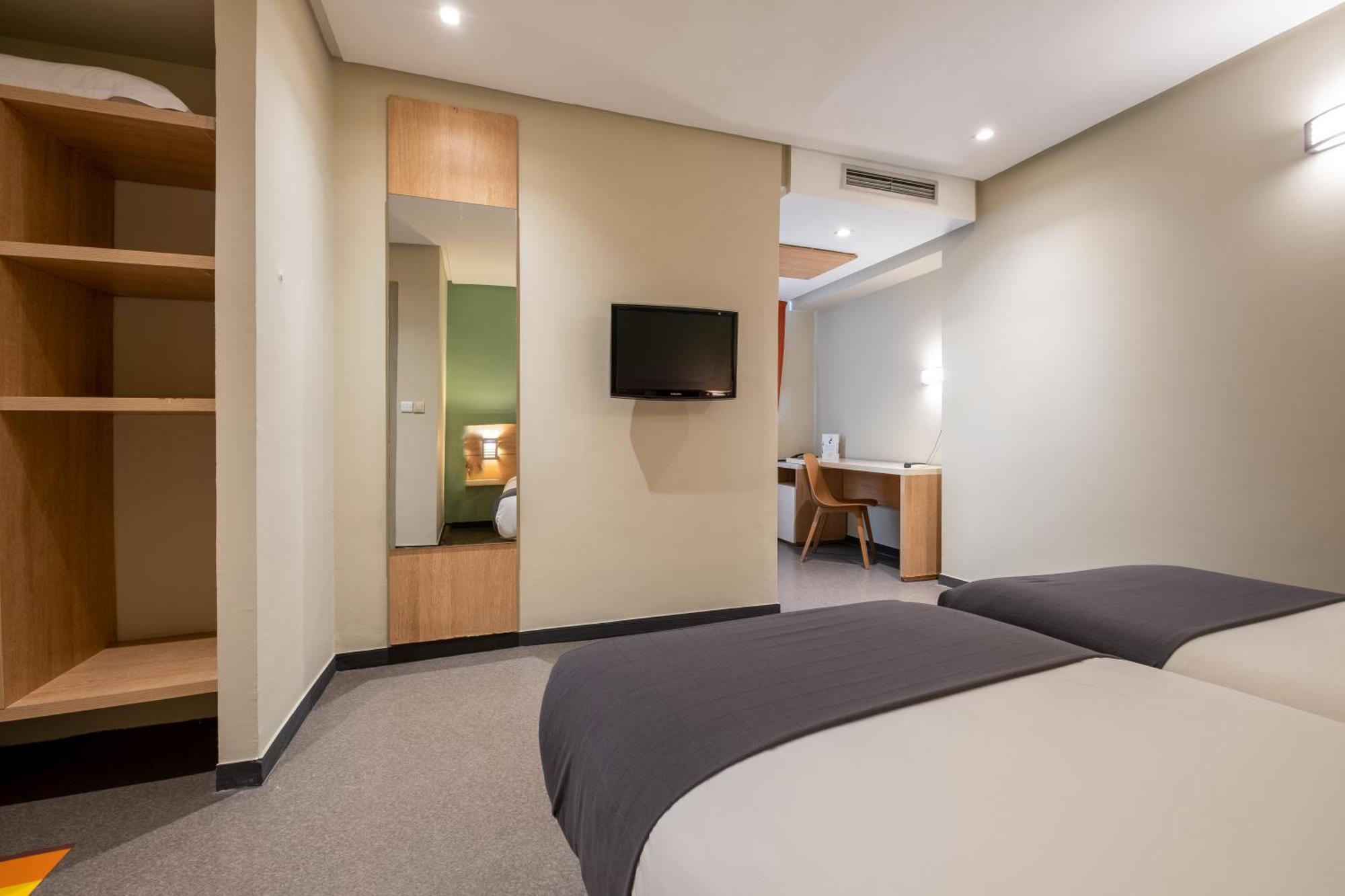 Manzil Hotel Casablanca Bagian luar foto