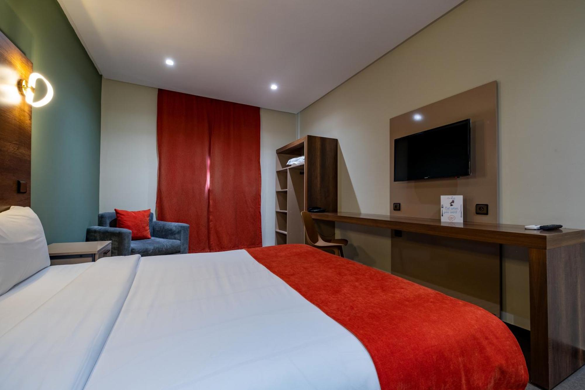 Manzil Hotel Casablanca Bagian luar foto