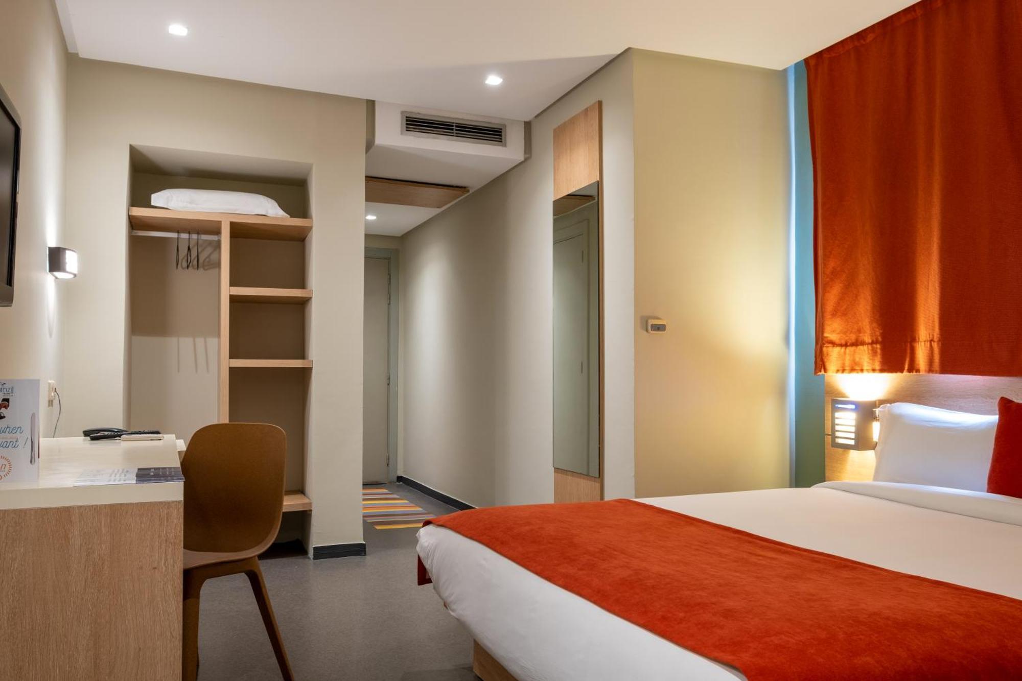 Manzil Hotel Casablanca Bagian luar foto